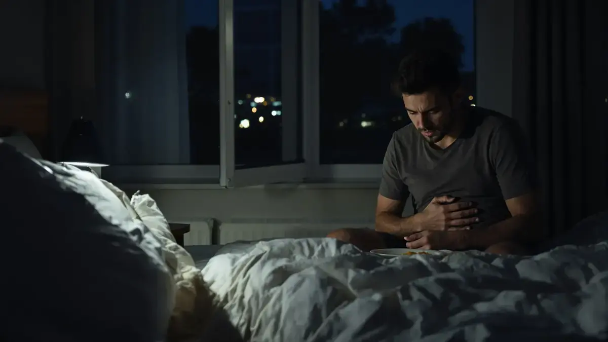 De omelet van de avond dit klassieke gerecht dat onschuldig lijkt verstoort uw slaap meer dan u denkt